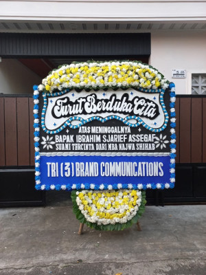 Papan Bunga Duka di Tanjung Telang